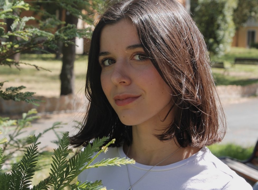 Witch Hat Atelier e la voce di Chiara Fabiano: dagli anime alla sala di doppiaggio