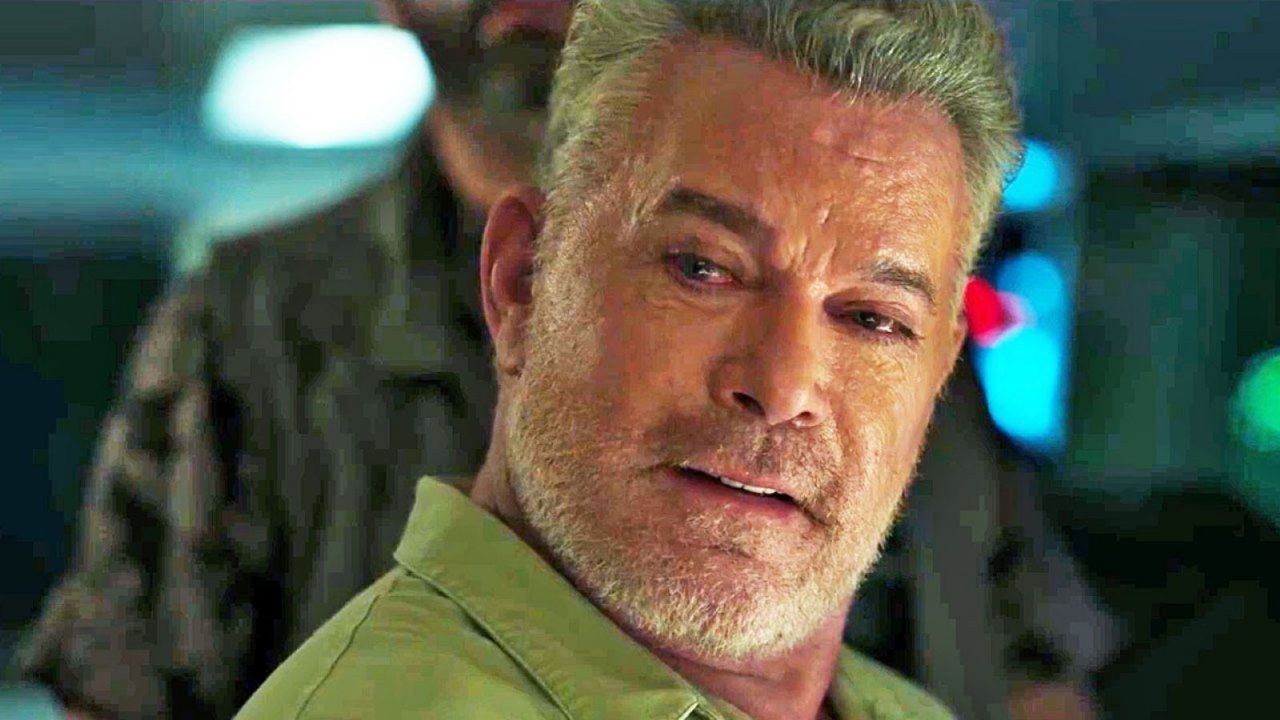 Dangerous Waters stasera su Italia 1 è una delle ultime interpretazioni di Ray Liotta