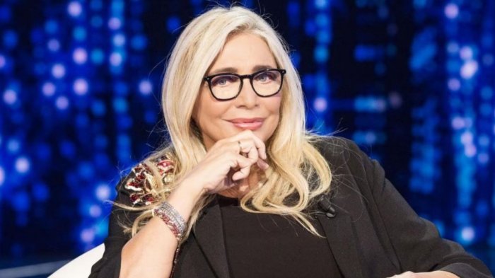 Domenica In resta a Mara Venier: al suo fianco un'ex vincitrice di Ballando con le stelle?