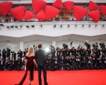 Venezia 2026 tra The Social Reckoning e Here comes the Flood: ecco i film che conquisteranno il Lido