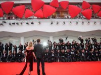 Venezia 2026 tra The Social Reckoning e Here comes the Flood: ecco i film che conquisteranno il Lido