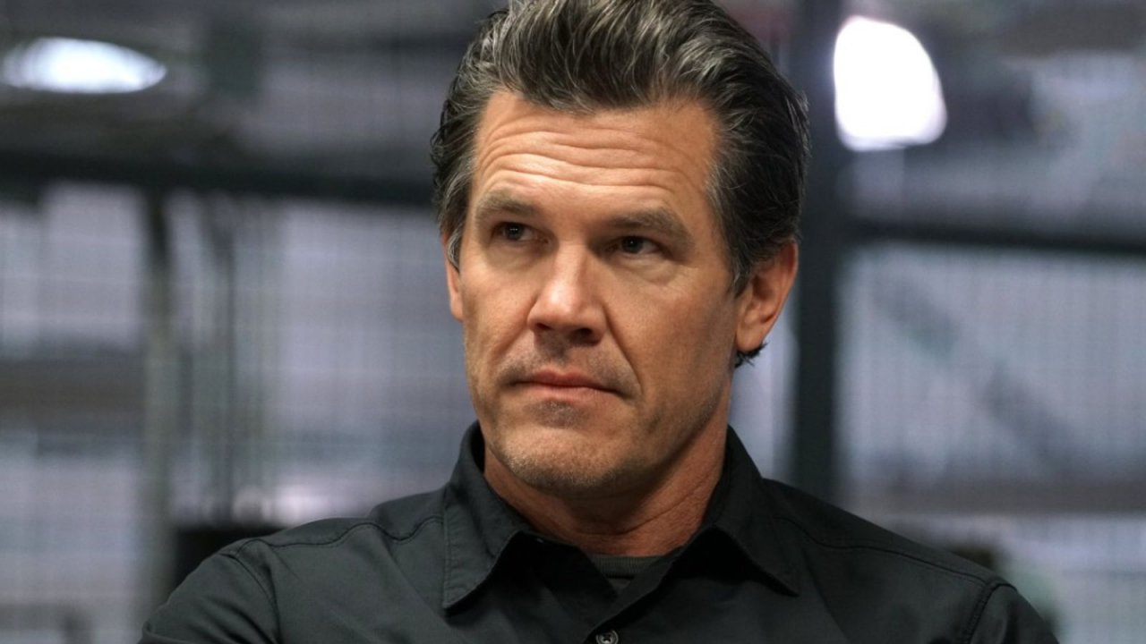 Josh Brolin nel club super segreto di Peter Thiel, ma c'è un problema: non sa come ci sia finito