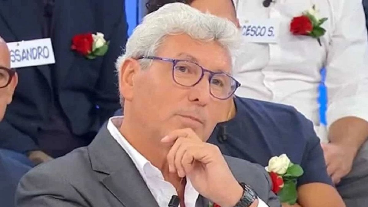 uomini e donne mario lenti chiude con cinzia poi svela perch233 magda ci 232 rimasta male da Movieplayer.it uomini e donne mario lenti chiude con cinzia poi svela perch233 magda ci 232 rimasta male