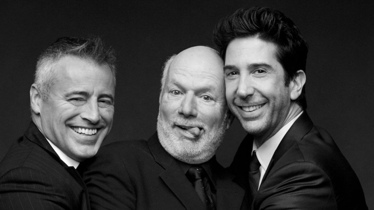 friends dice addio a james burrows lo storico regista che contribu236 al successo della serie da Movieplayer.it friends dice addio a james burrows lo storico regista che contribu236 al successo della serie