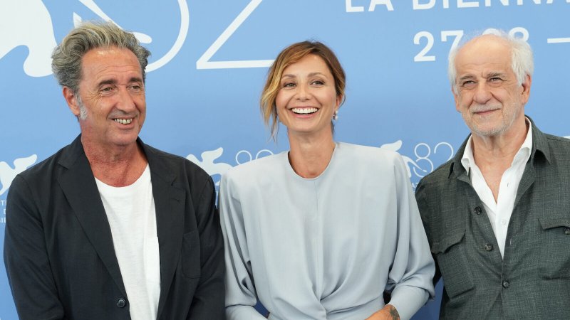 Tutti i vincitori dei Nastri d’Argento 2026: La Grazia di Paolo Sorrentino domina con 8 premi