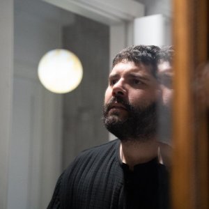 Avemmaria: Salvatore Esposito in una scena del film
