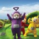 I Teletubbies a favore dei diritti LGBTQ+: sfilano al Pride di Cannes tra drag queen e Britney Spears