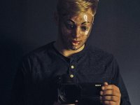 Prima di Obsession, Milk &amp; Serial ci prepara all'orrore di Curry Barker (ed è gratis su YouTube)