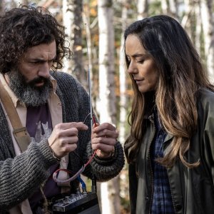 From 4: Jade e Tabitha in una scena