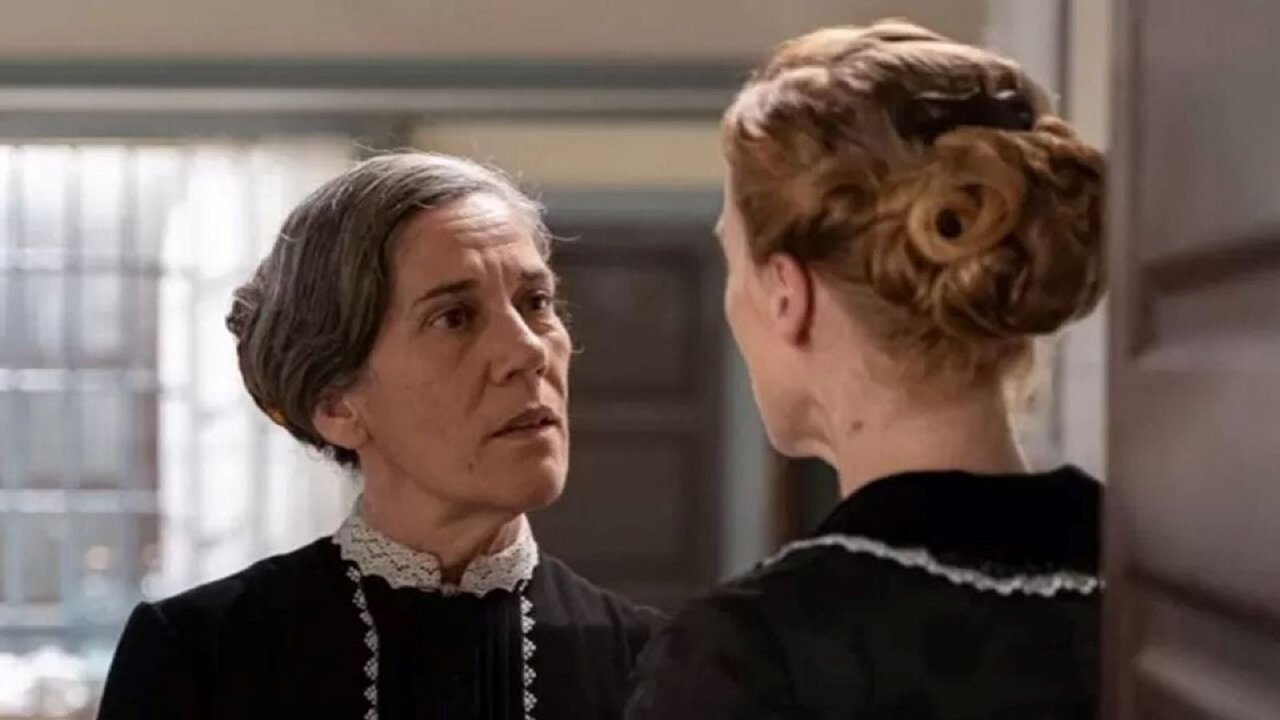 La Promessa anticipazioni 30 giugno: Cristóbal sorprende Pia, Petra evita il peggio