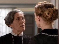 La Promessa anticipazioni 30 giugno: Cristóbal sorprende Pia, Petra evita il peggio