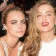 Cara Delevingne conferma la relazione con Amber Heard durante il divorzio da Johnny Depp