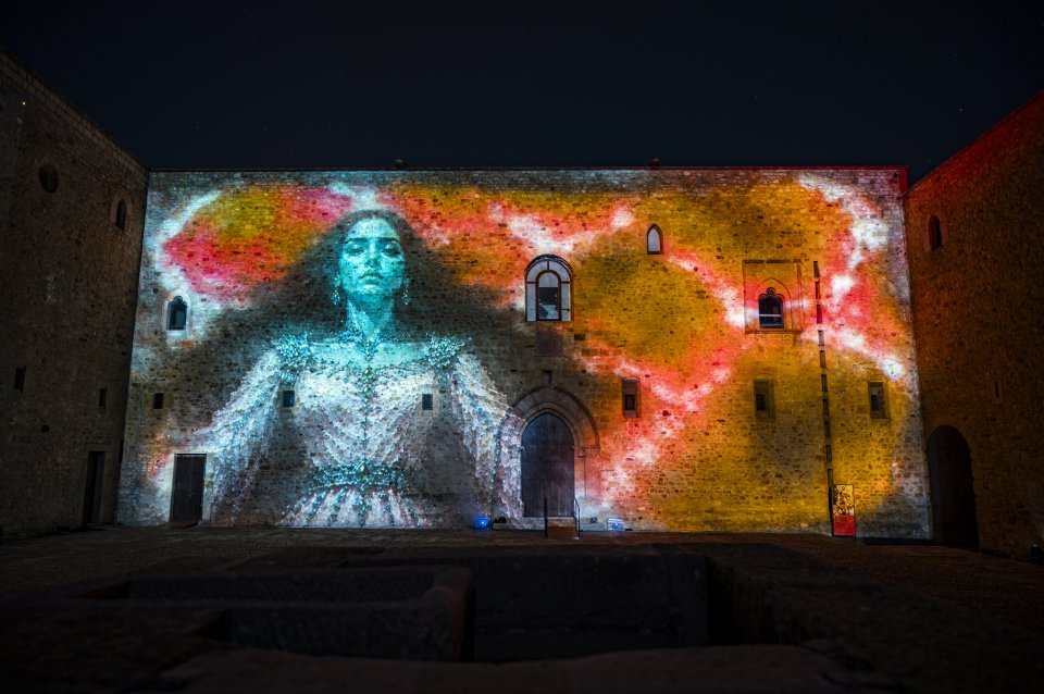 Stampaalta Risoluzione Videomapping Federico Ii  Stupor Mundi 29 06 26 Angelo Onesimo 18