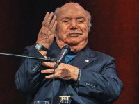 Lino Banfi oggi: i 90 anni, la svolta con Papa Francesco e il sogno di Un medico in famiglia