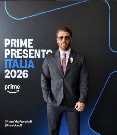 Prime Video Bro Con Can Yaman 888X1024