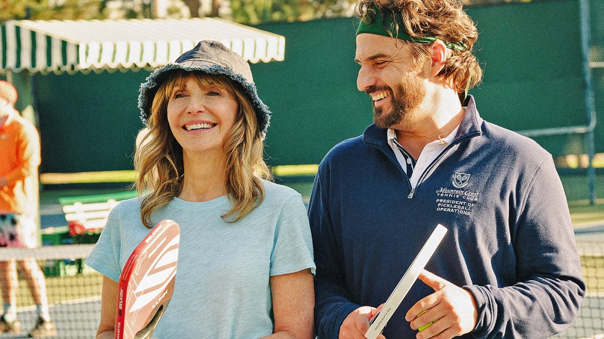 the dink jake johnson e mary steenburgen lo sport aiuta a capire chi sei da Movieplayer.it the dink jake johnson e mary steenburgen lo sport aiuta a capire chi sei