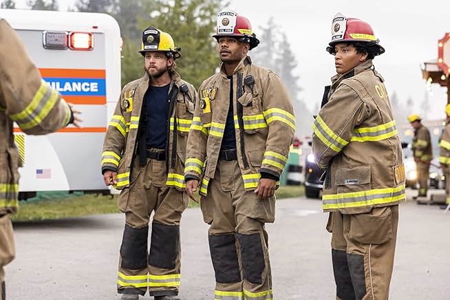 Max Thieriot Jordan Calloway Jules Latimer