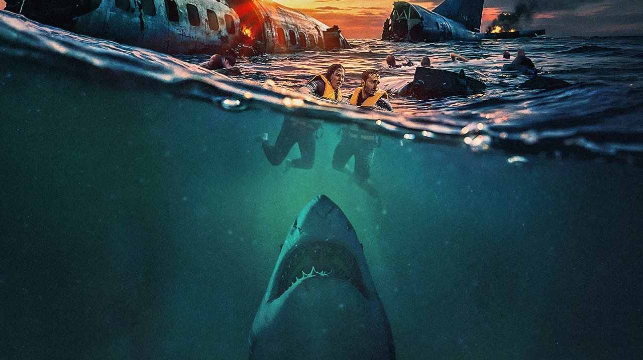 Deep Water - Incubo dagli abissi, recensione: Aaron Eckhart e Ben Kingsley contro gli squali