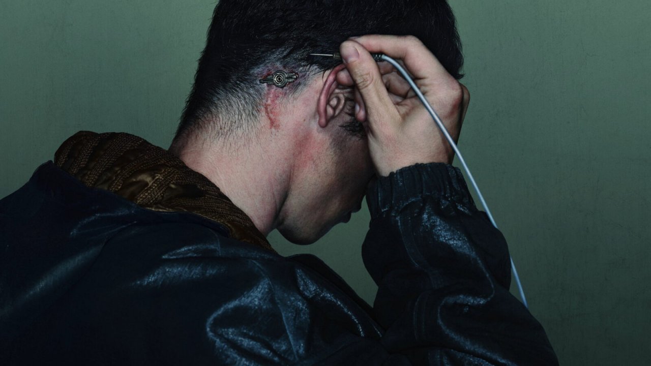 Neuromancer, la serie cyberpunk "impossibile" tratta dal romanzo di William Gibson si mostra al Comic-Con