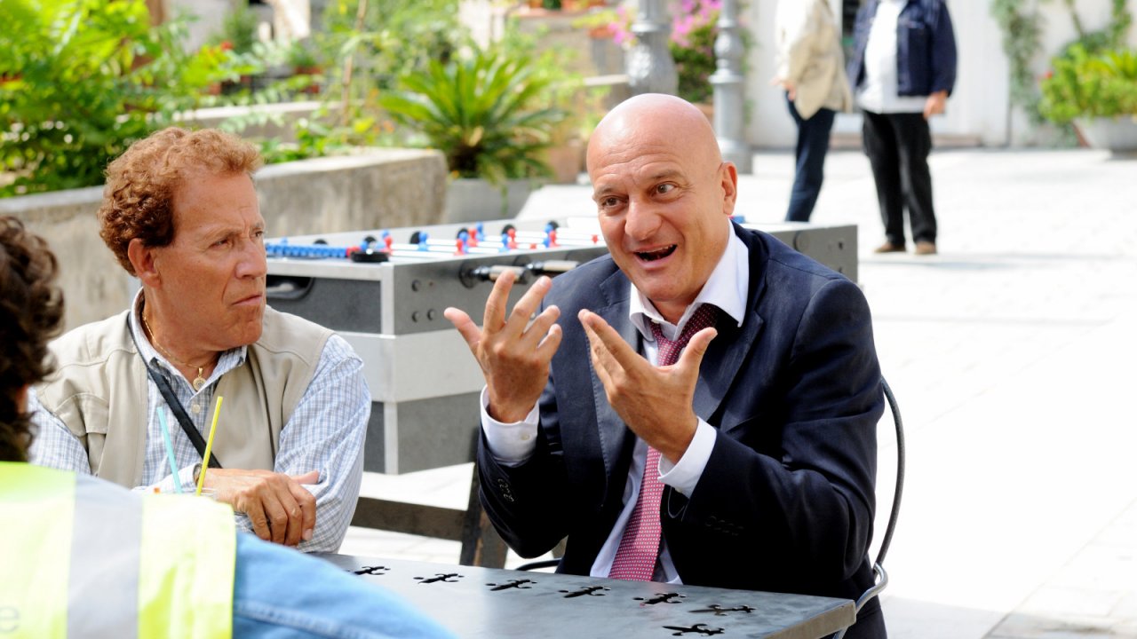 Bentornati al Sud, Claudio Bisio e Alessandro Siani salutano Castellabate: concluse le riprese del nuovo film