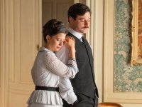 La Promessa anticipazioni 2 agosto: Martina e Manuel sfidano Don Lorenzo per Angela