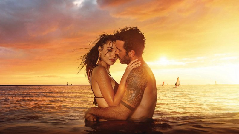 Chasing the Wind, il film turco che porta in vacanza il cuore tra le onde dell'Egeo