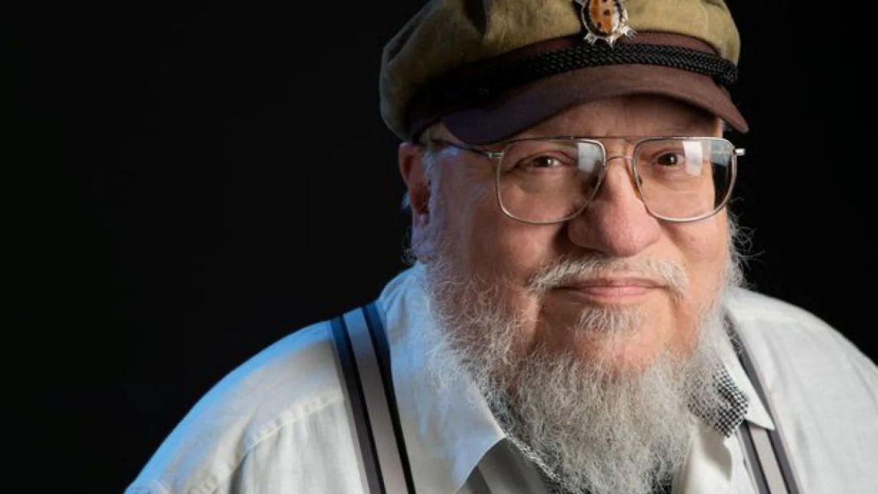 George RR Martin "ricompare" sul suo blog dopo mesi: "Ho combattuto contro tristezza e depressione"