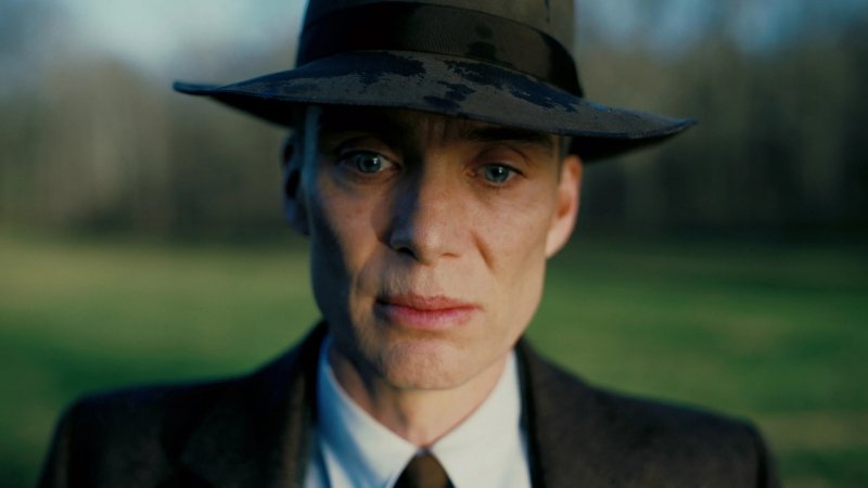 Oppenheimer stasera su Canale 5: il film di Nolan vincitore di 7 Oscar arriva per la prima volta in chiaro