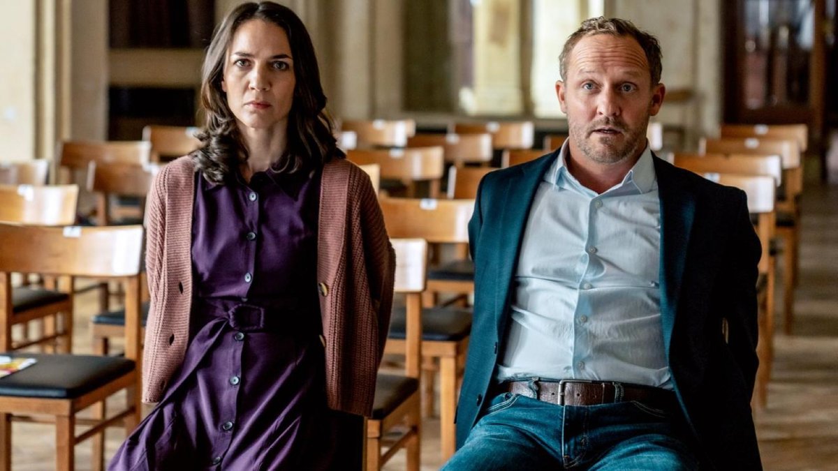 il commissario rex stasera su rai 2 trama e durata dell8217episodio del 20 agosto da Movieplayer.it il commissario rex stasera su rai 2 trama e durata dell8217episodio del 20 agosto
