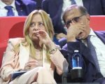 Giochi del Mediterraneo, Meloni fischiata due volte a Taranto: ovazione per Mattarella