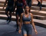 Physical Italia con Elisabetta Canalis e Federica Pellegrini arriva su Netflix: le date degli episodi