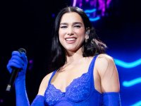 Dua Lipa potrebbe co-condurre Sanremo 2027: la trattativa di Stefano De Martino punta in alto