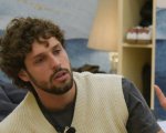 Grande Fratello, Mattia Scudieri mostra le chat con Grazia Kendi e nega il tradimento