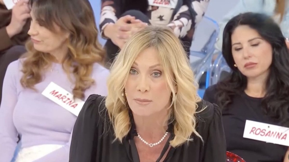 sabrina zago fuori da uomini e donne l8217indiscrezione sul trono over da Movieplayer.it sabrina zago fuori da uomini e donne l8217indiscrezione sul trono over