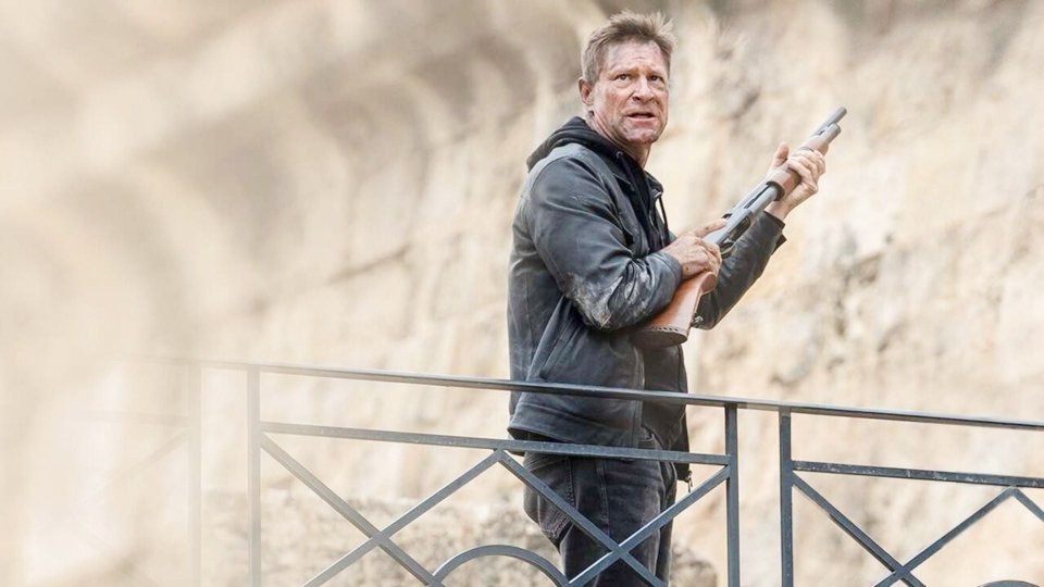 Aaron Eckhart