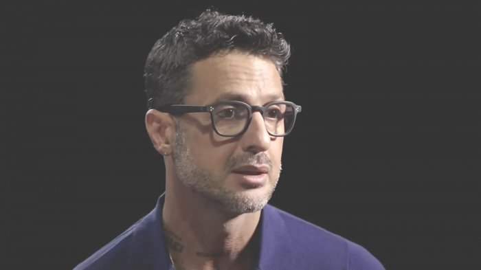 Fabrizio Corona su Belen: 'La verità sulla lite con Cecilia? Si è scop.ta Ignazio'
