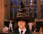 Harry Potter, HBO cambia gli stemmi di Hogwarts e corregge un errore dei film