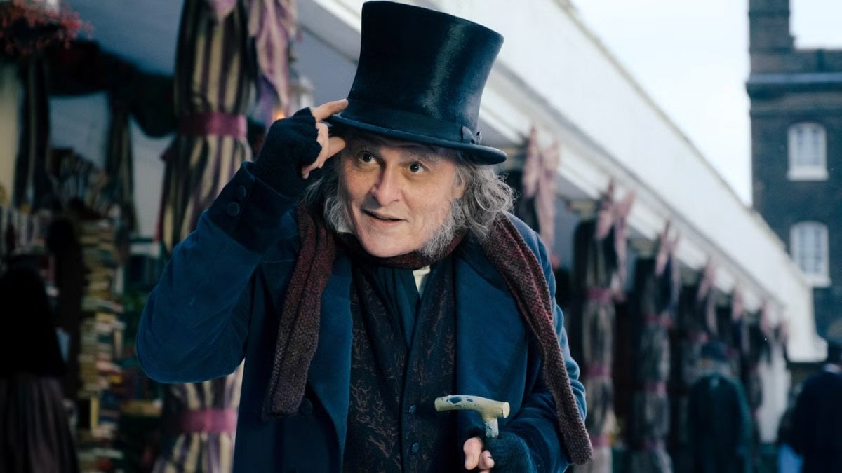 johnny depp il suo scrooge in ebenezer 232 un tipo odioso ma ha humor e fascino da Movieplayer.it johnny depp il suo scrooge in ebenezer 232 un tipo odioso ma ha humor e fascino