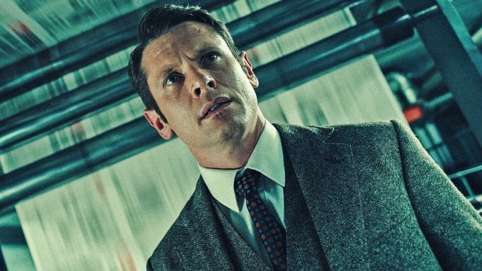 Ink, recensione: il cinema forsennato di Danny Boyle è un atto d'accusa al giornalismo moderno