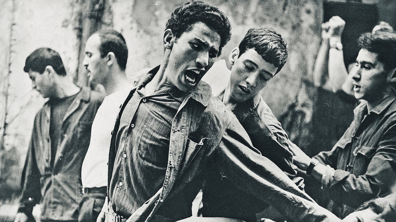 La battaglia di Algeri: un'immagine di Jean Martin