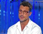 Fabrizio Corona, notte di paura: “Faremo del male a Carlos”. Aggredito a Milano