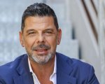 Ore 14, Salvo Sottile debutta oggi su Rai 2 con l'intervista esclusiva a Louis Dassilva