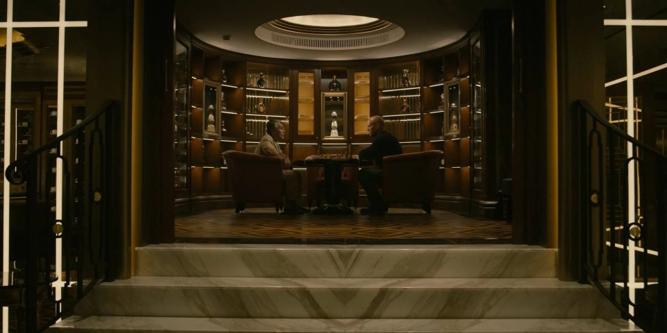 Una Scena Iniziale Di Mutiny