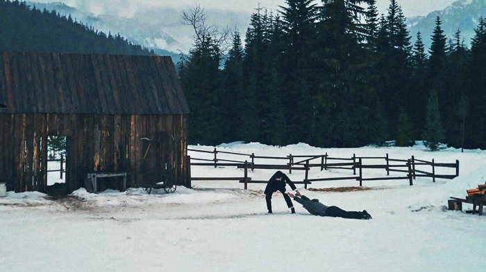 Company, recensione: il valore del racconto secondo un compassato Casey Affleck