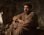 Dio Ride, recensione: l'absolute di Pierfrancesco Favino e il film più politico di Giovanni Veronesi
