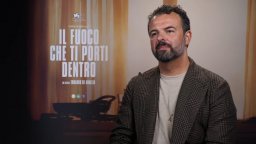 Il Fuoco Che Ti Porti Dentro - Intervista a Edoardo De Angelis
