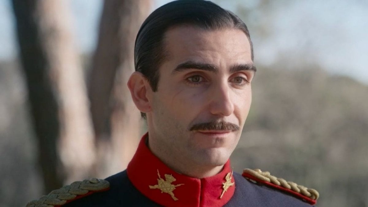 la promessa anticipazioni 13 settembre lorenzo annuncia il matrimonio sui giornali con martina da Movieplayer.it la promessa anticipazioni 13 settembre lorenzo annuncia il matrimonio sui giornali con martina