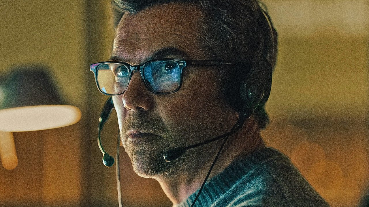 Patrick Brammall è il protagonista di Last Seen