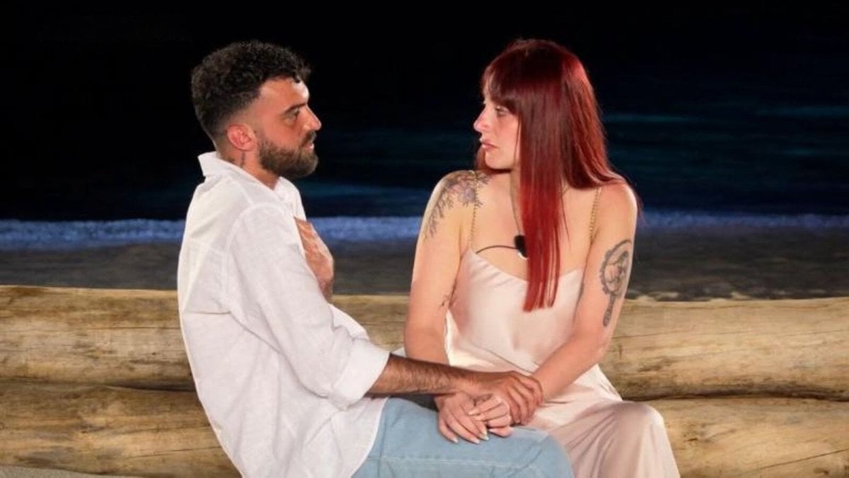 andrea e iris 232 scontro dopo temptation island non sono mai stato un menefreghista da Movieplayer.it andrea e iris 232 scontro dopo temptation island non sono mai stato un menefreghista