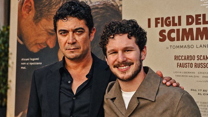 Riccardo Scamarcio al top ne I Figli della Scimmia: “Questo film mi ha cambiato”